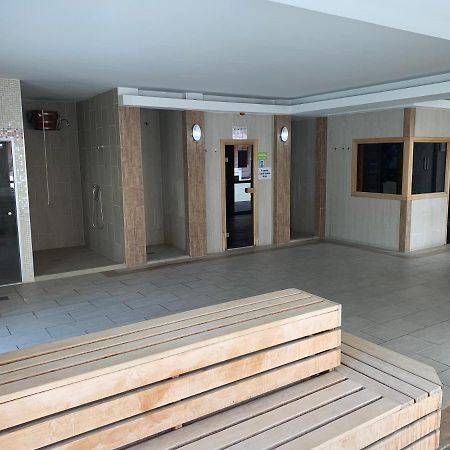 Relax Apartman Hajduszoboszlo Exterior foto